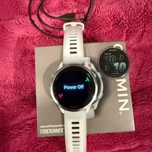 Garmin Forerunner 570 Cloud Blue Smartwatch